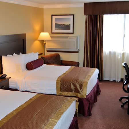 Best Western Plus Wilkes Barre Center City Bagian luar foto
