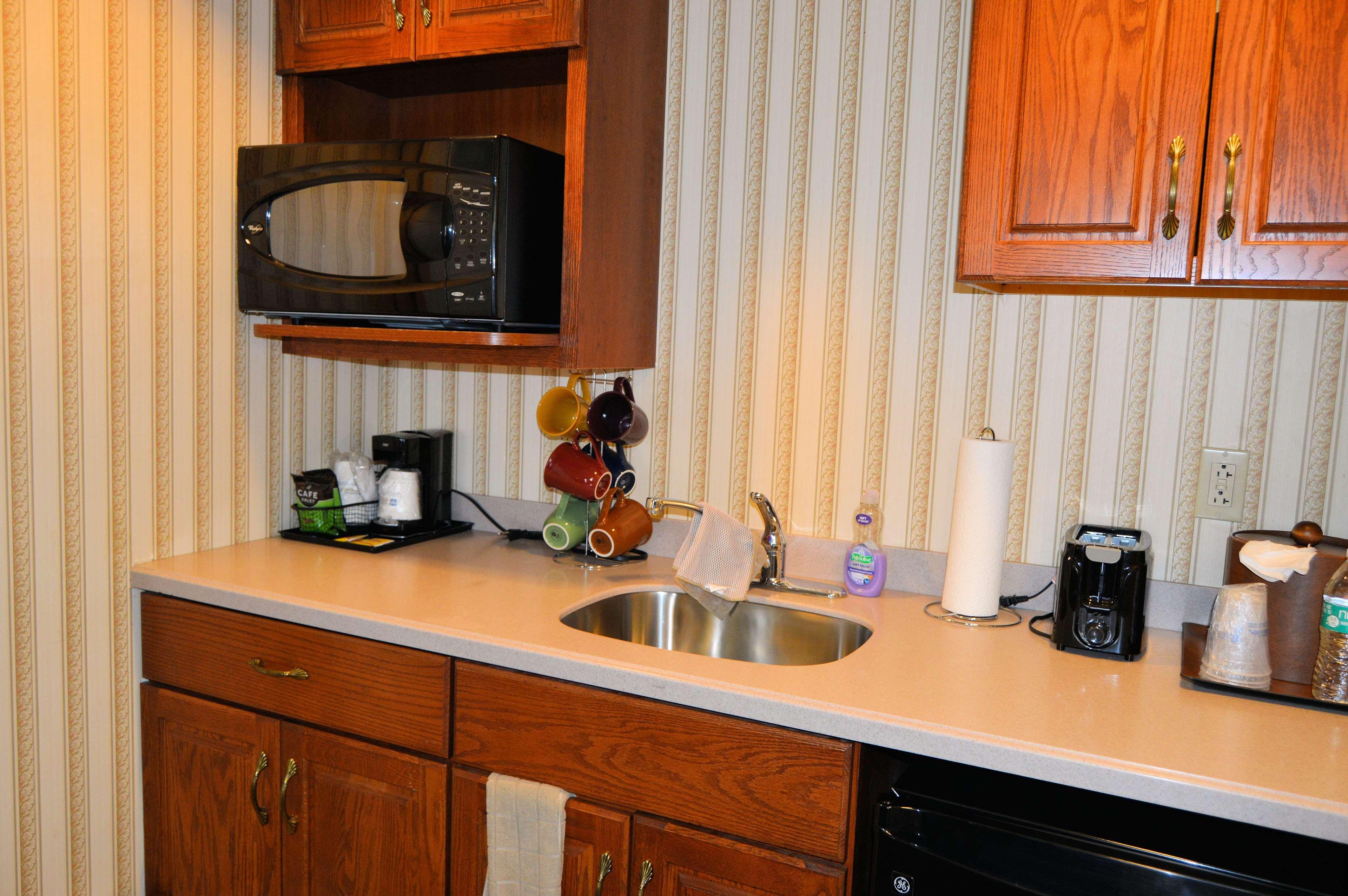 Best Western Plus Wilkes Barre Center City Bagian luar foto