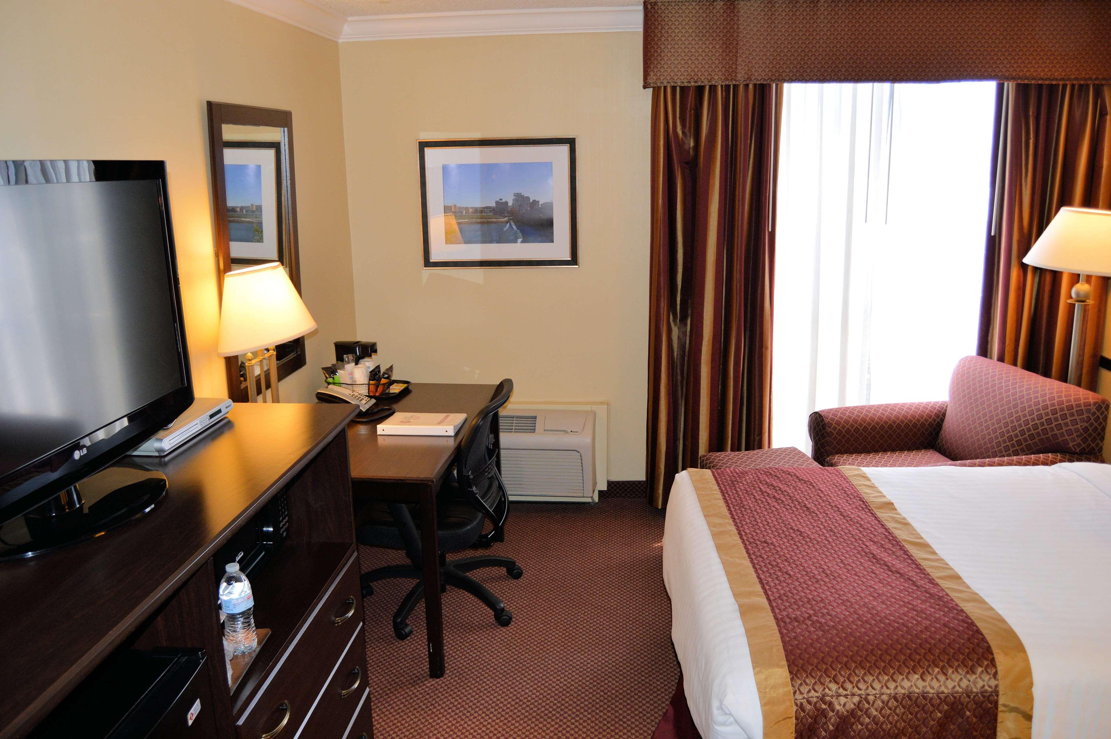 Best Western Plus Wilkes Barre Center City Bagian luar foto