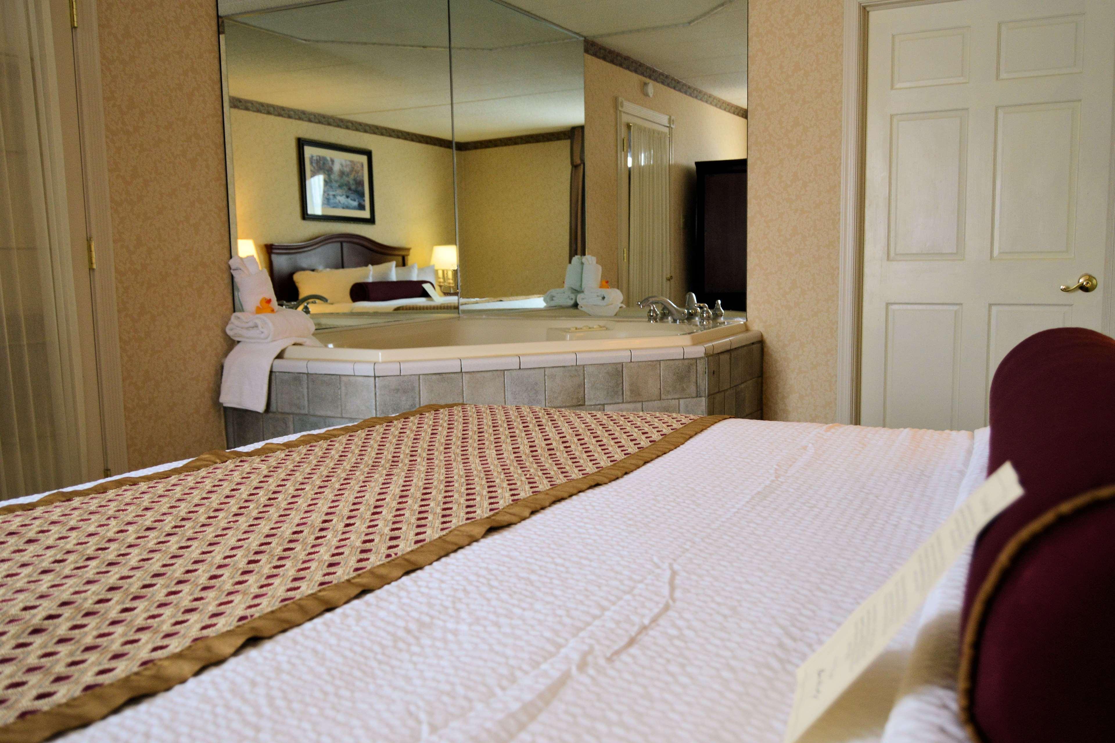 Best Western Plus Wilkes Barre Center City Bagian luar foto