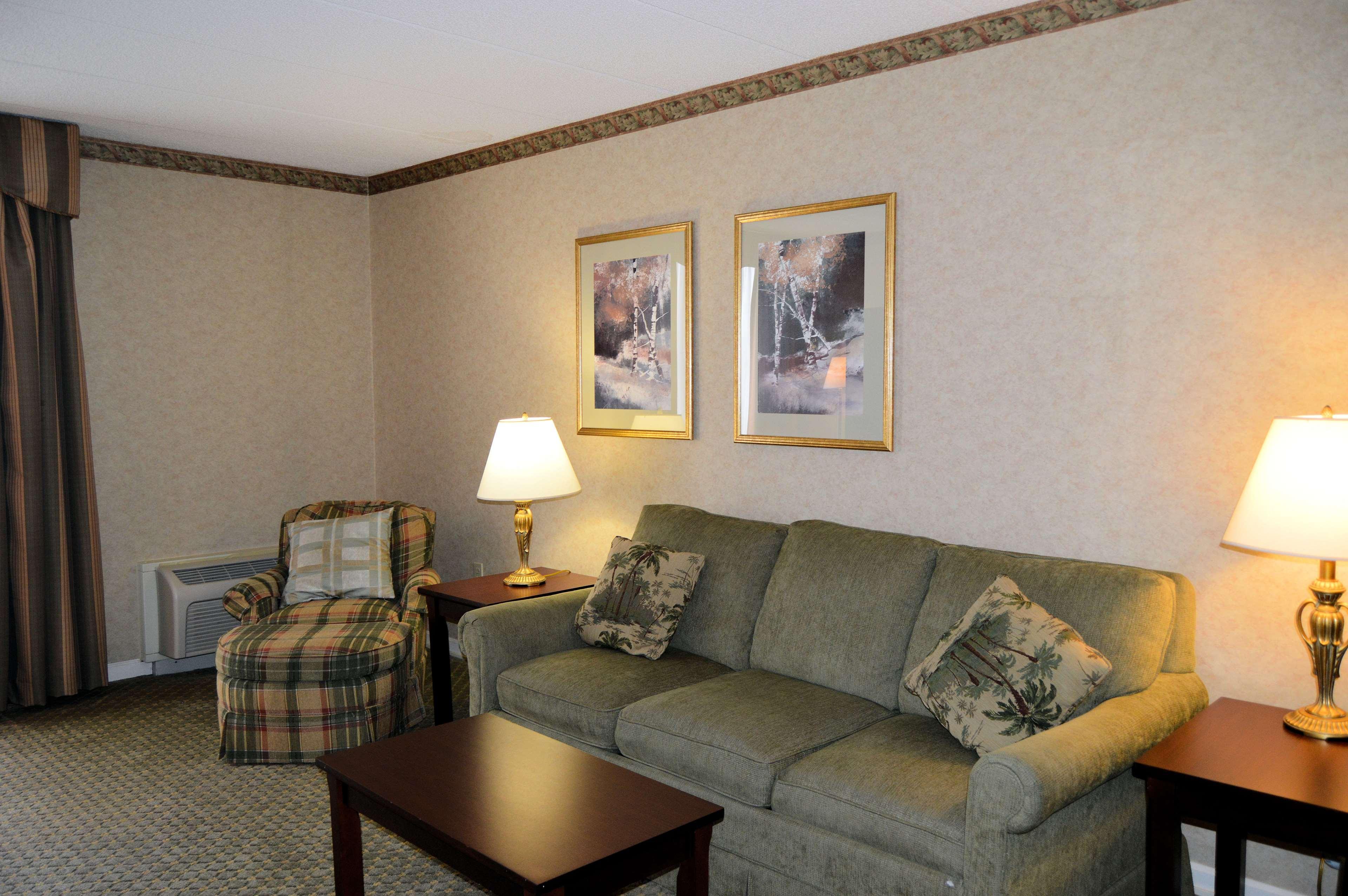 Best Western Plus Wilkes Barre Center City Bagian luar foto